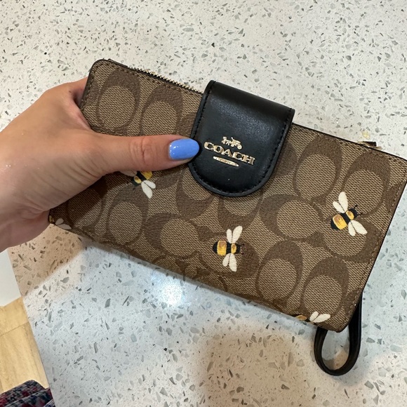 Coach Phone Wallet Bee Print Tech Wallet - Picture 9 of 11